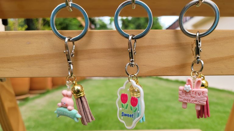 14 Creative Ways to Upcycle Old Keychains Instead of Throwing Them Away