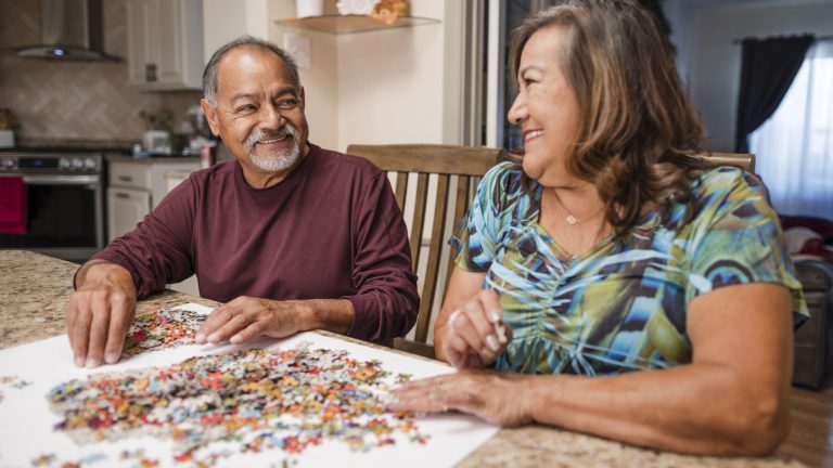 16 Creative Ways to Repurpose Old Puzzles Instead of Throwing Them Away