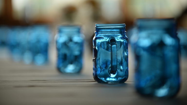 Create a Cute and Refreshing Summer Centerpiece with Reused Mason Jars