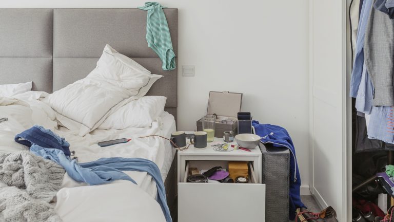How to Clean Faster and Easier with This Time Management Tip