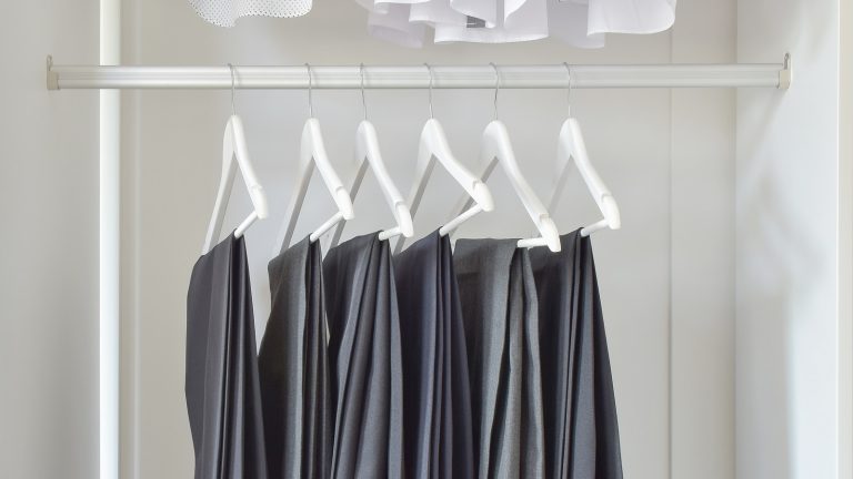 Keeping Your Dress Pants Looking Fresh: A Step-by-Step Guide on How to Clean and Maintain Them